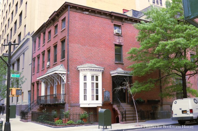 irving-house-washington-irving-bookworm-history-daniel-thurber